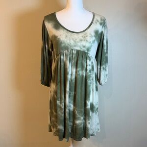 Earth Bound Women's Medium Green Tie Dye Dress